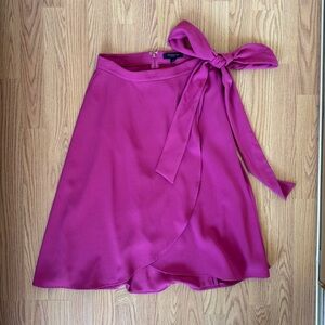 Ann Taylor Fuchsia Flowy Skirt with Tie Detail